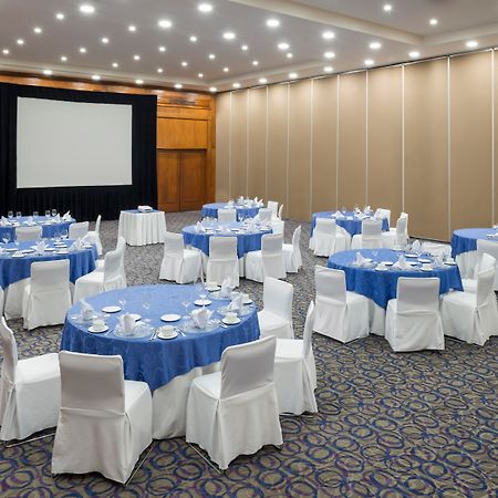 Camino Real Guadalajara Zapopan Exterior foto Ballroom