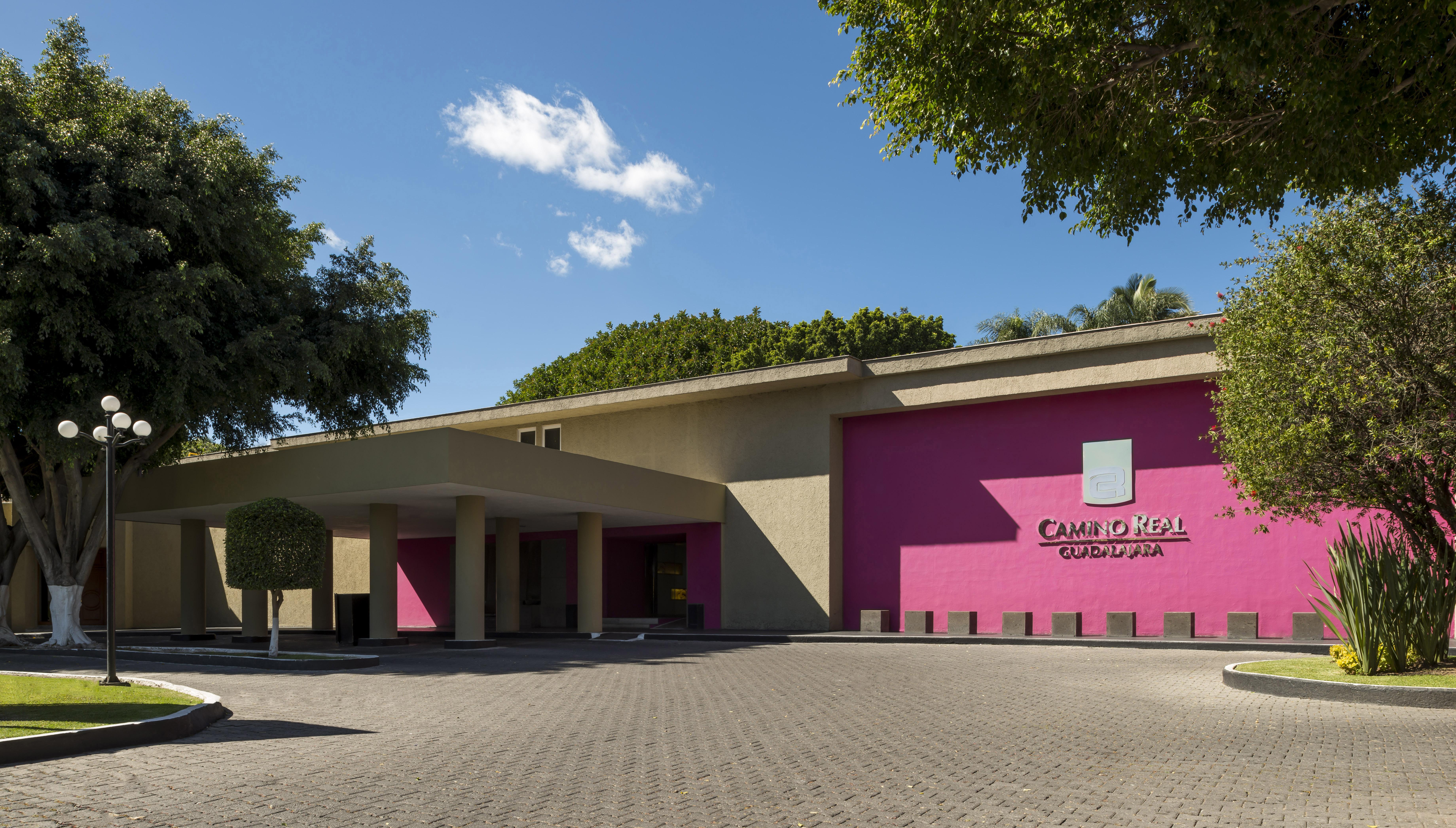 Camino Real Guadalajara Zapopan Exterior foto The Center for the Arts at San Jose