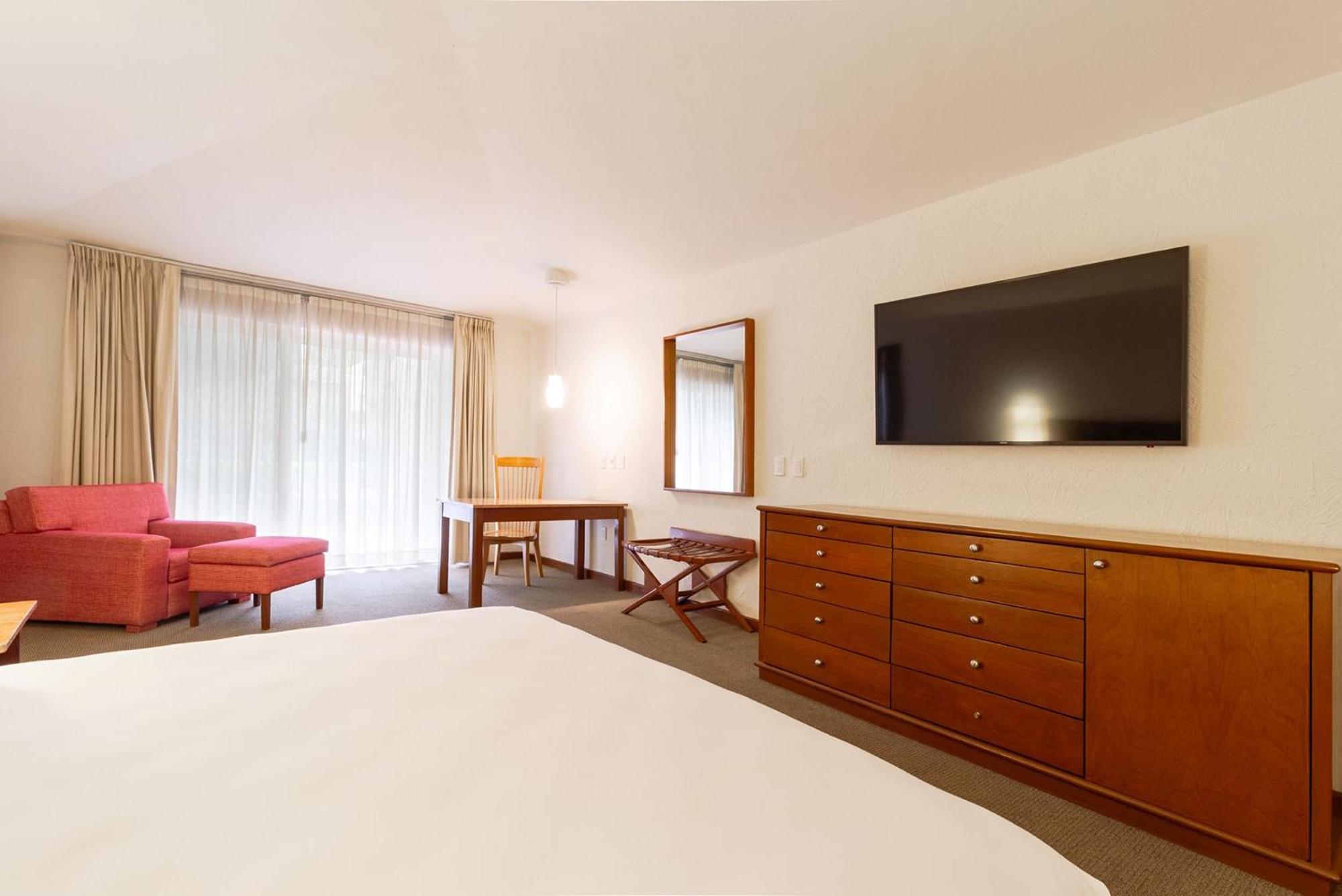 Camino Real Guadalajara Zapopan Exterior foto A room at the hotel